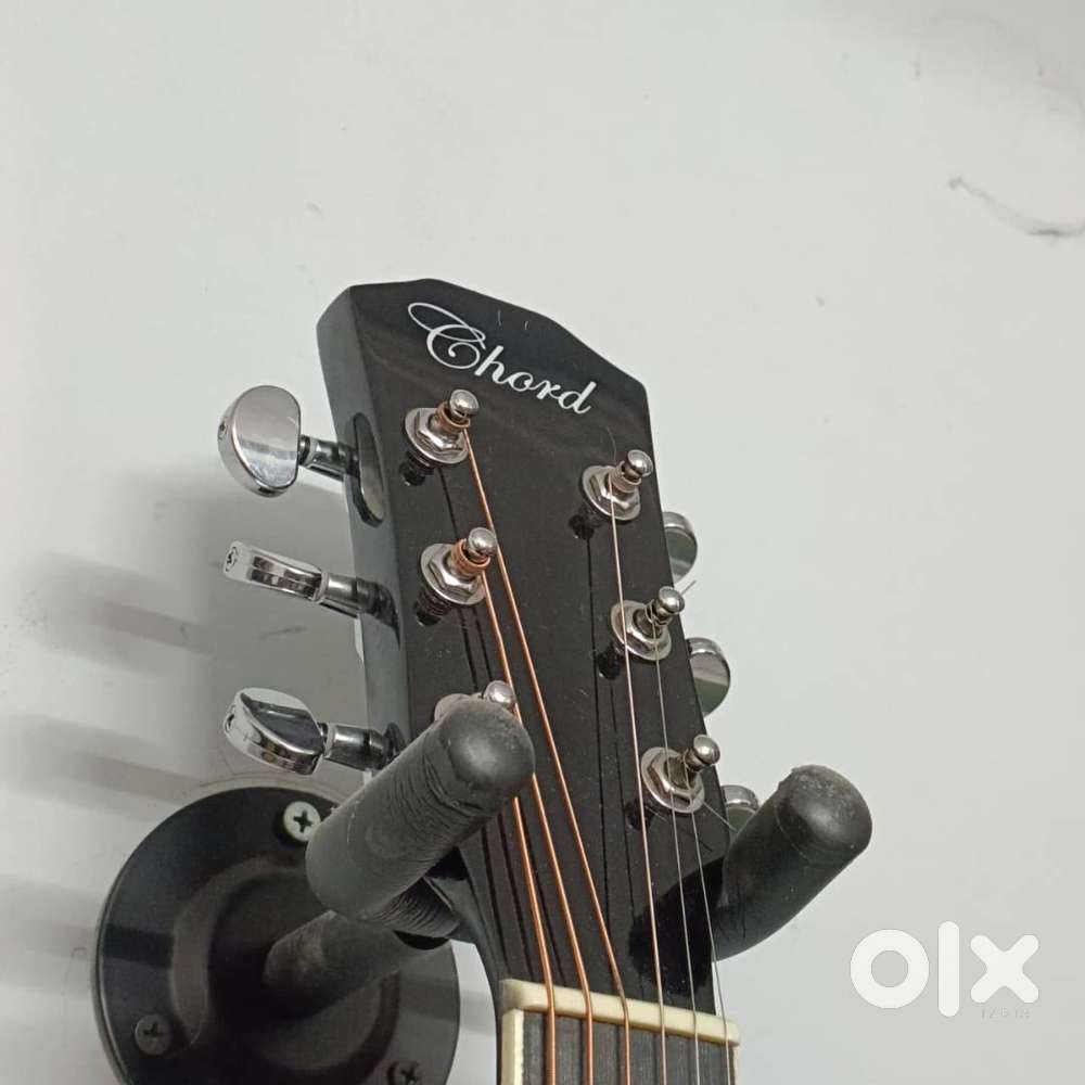 Acoustic Guitar with truss rod  Price Negotiable