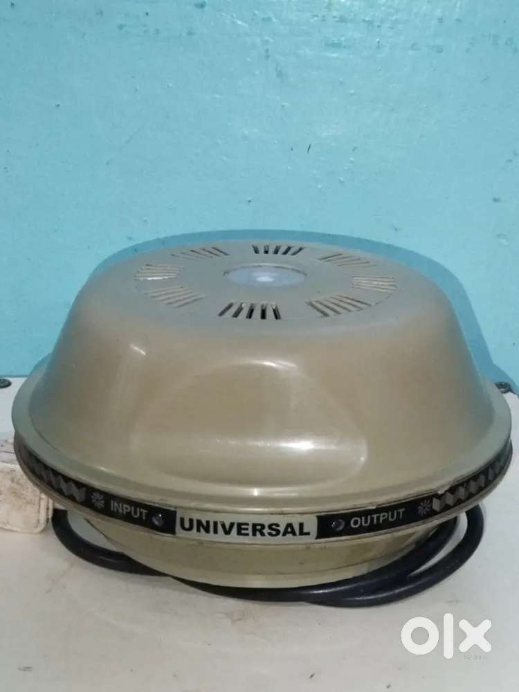 Universal Step Up / Step Down Voltage Converter 110V–220V (stabilizer)