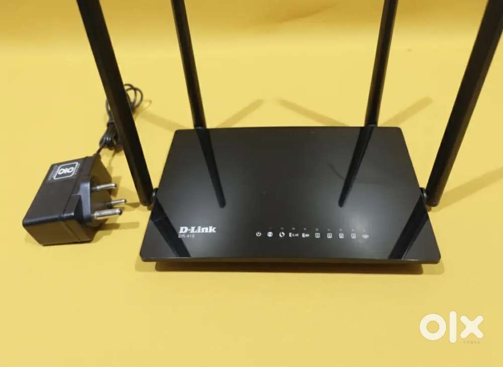 D-Link DIR-825 High Speed 1200Mbps Dual Band Wi-Fi Router 2GHz& 5GHz