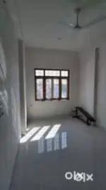 Want a girl who want to share h room or flat ...it is a independent