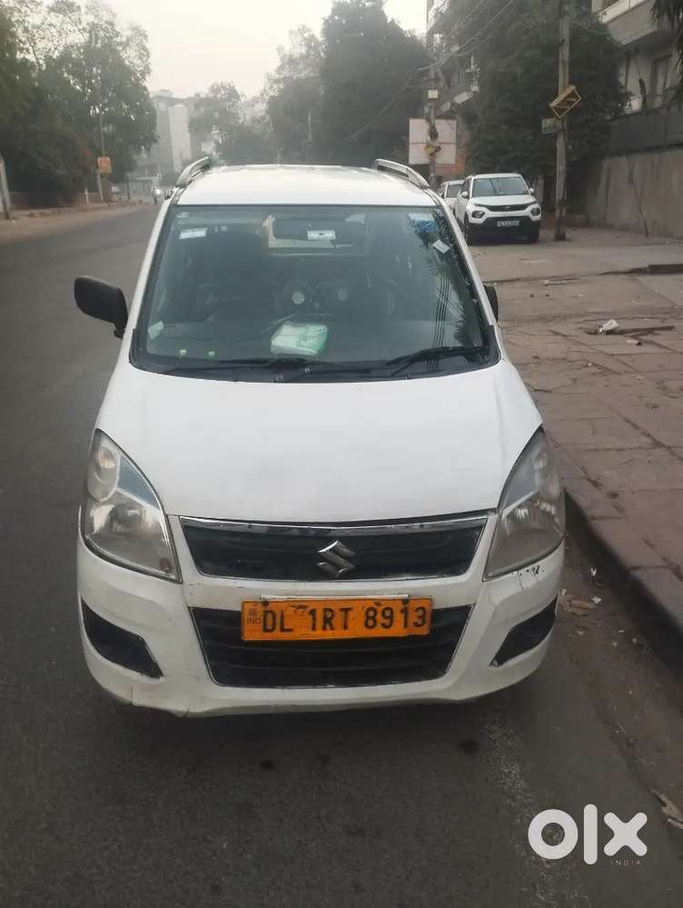 Taxi wagon r all papers complete cng single handed