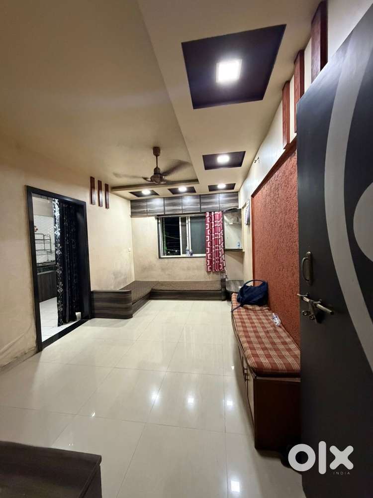 Looking for female roommates