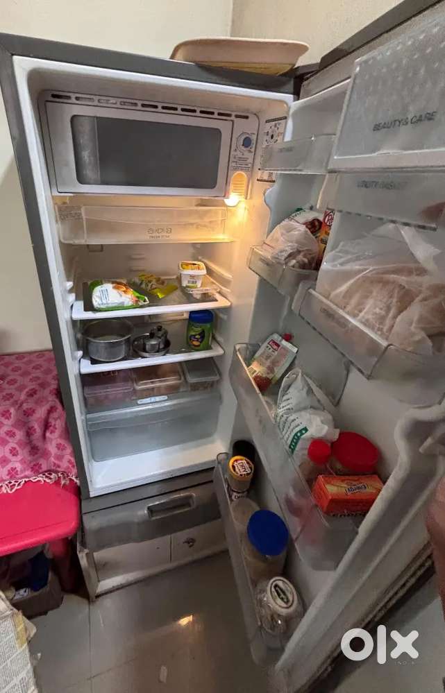 Fridge in working condition