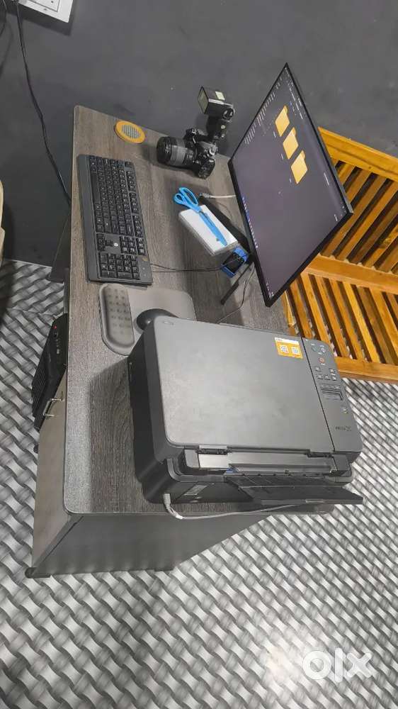 Computer Table