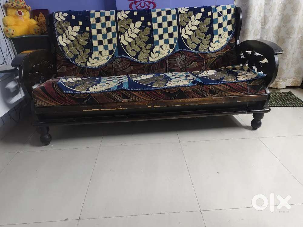 6 seater L Shape sofa
