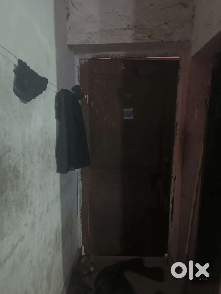 Room for bachelor boys having job