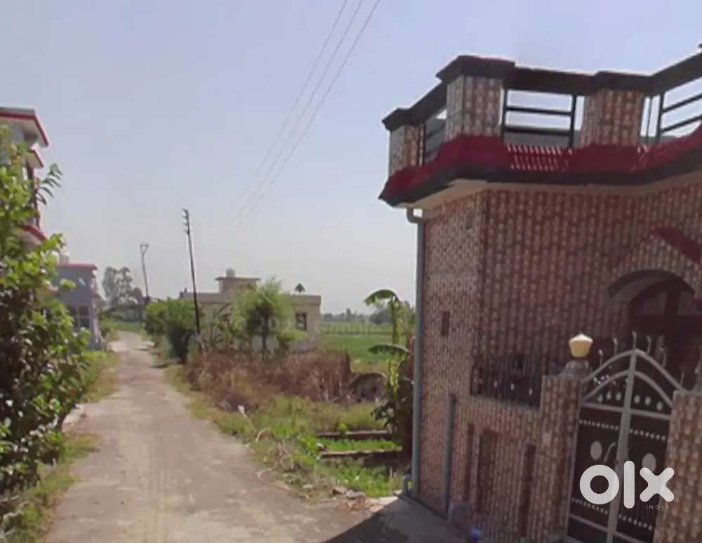 The front is 25feet and depth is 26 feet. 400 mtr from highway