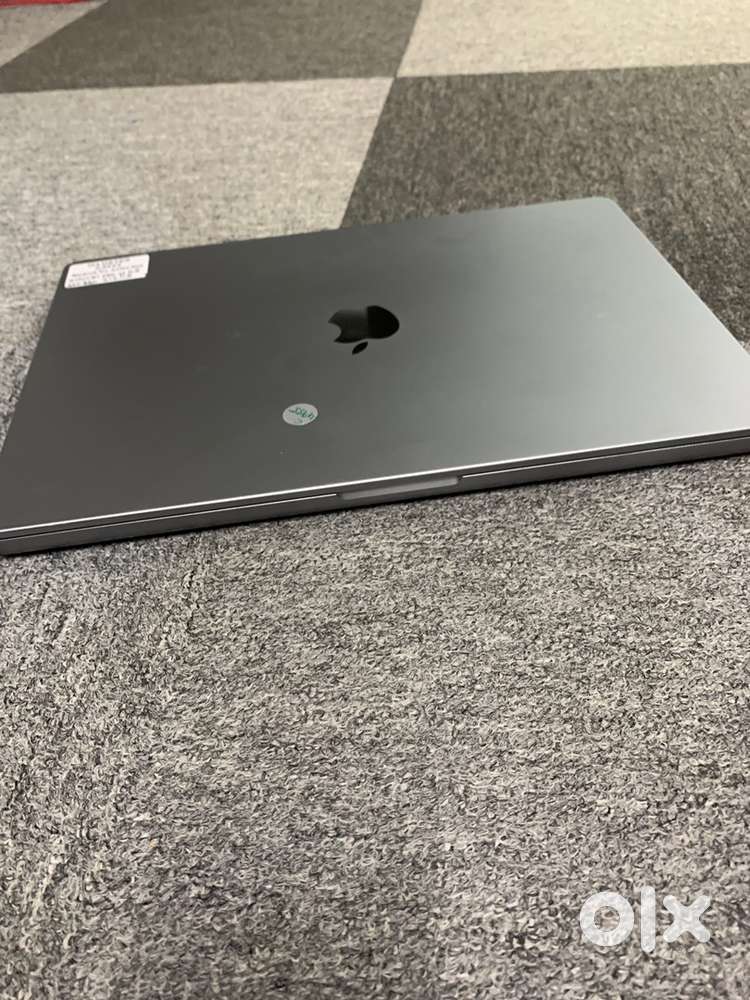 Macbook pro M1 Pro/16inch/A2485/RAM 32GB/512GB SSD/Space Grey Colour