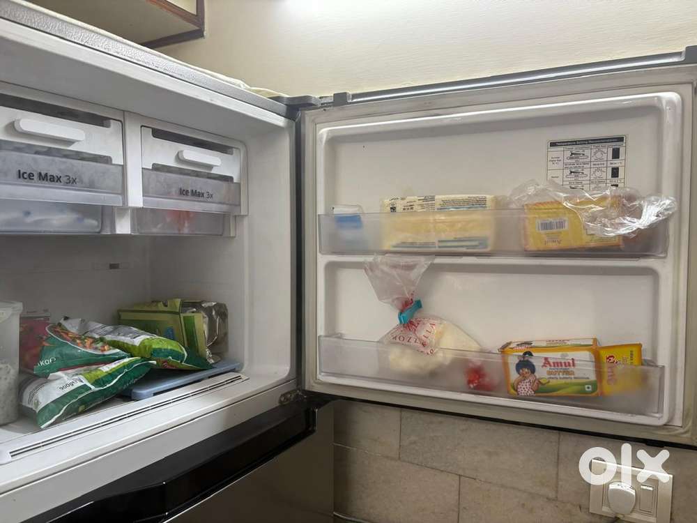 Samsung double door 440 litres