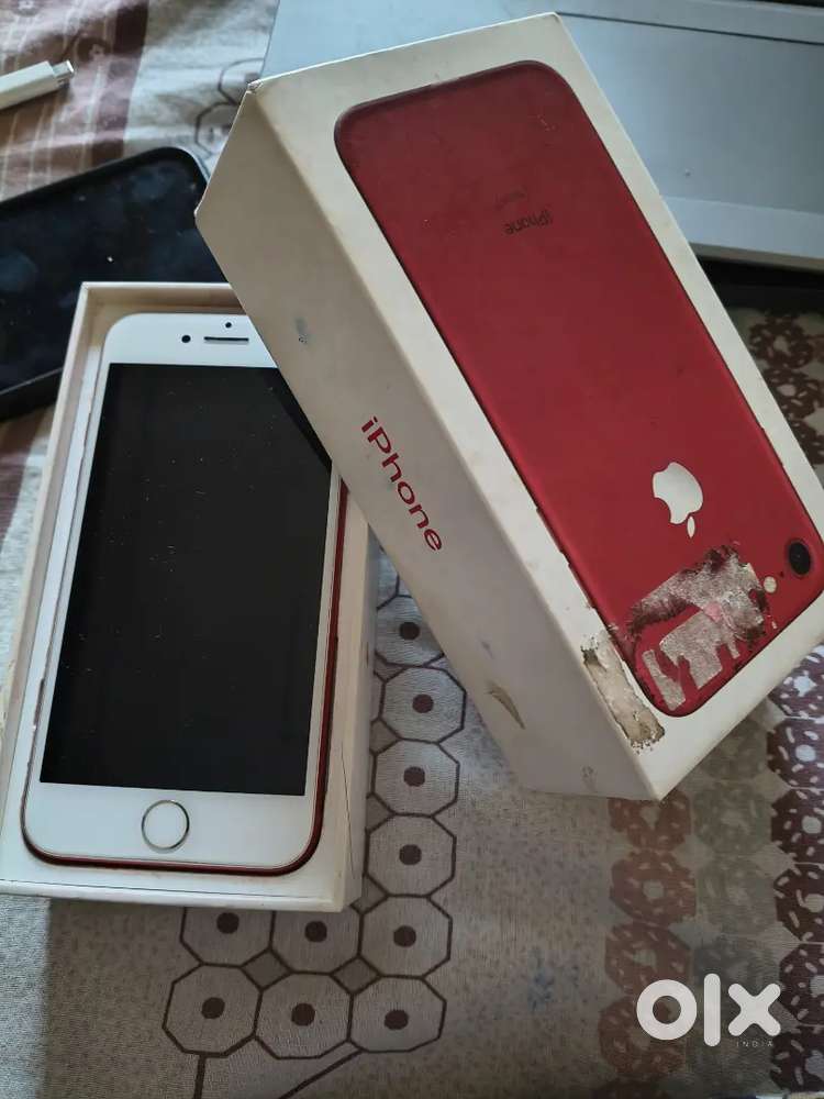 Rare collection iPhone 7 new condition with box