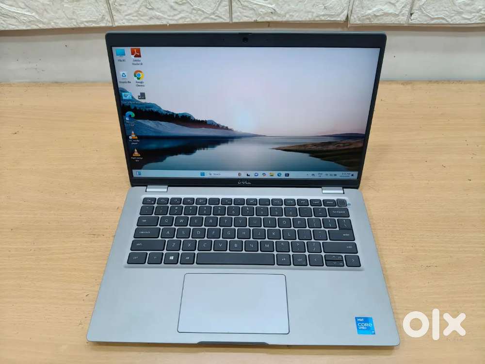 Dell Latitude 5420 slim Laptop/Core i7 11th Gen/16GB Ram Pure silver