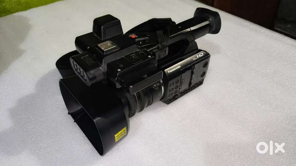 Panasonic pv 100