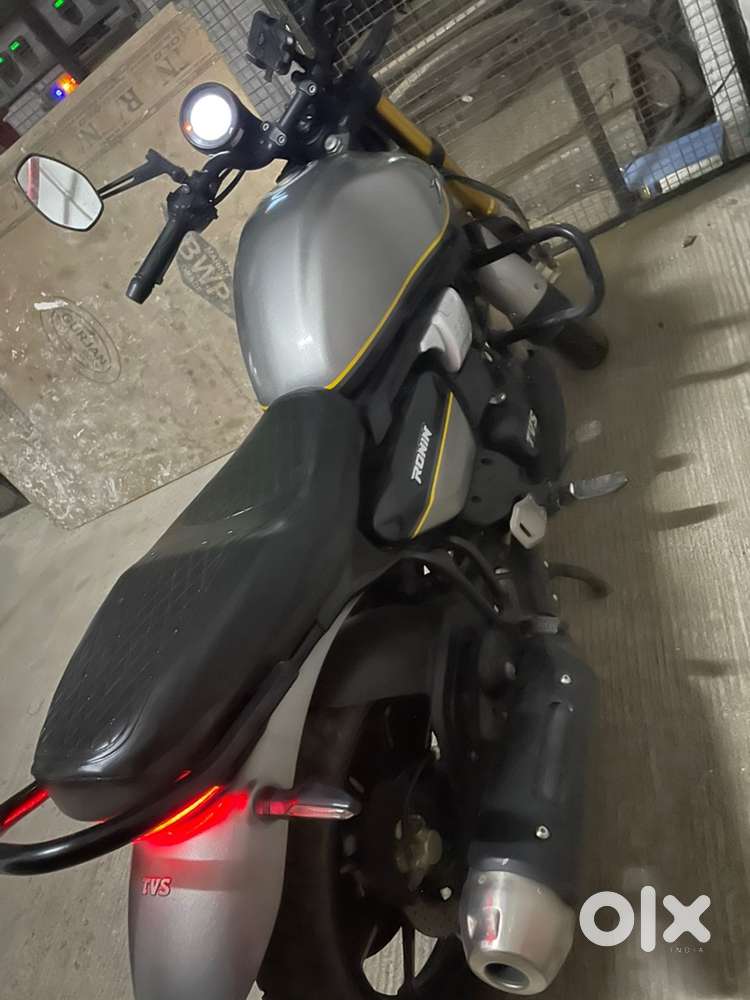 I need to sell my top varient TVS Ronin
