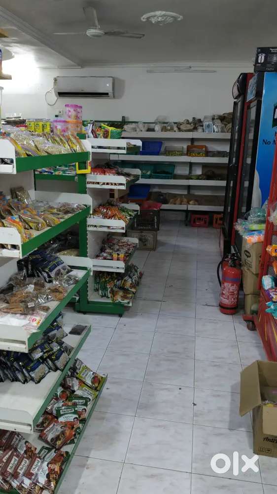 Super market for sale