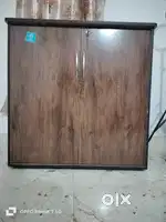 Books or crockery Cabinet