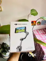 DJI Osmo Mobile 6 Gimbal