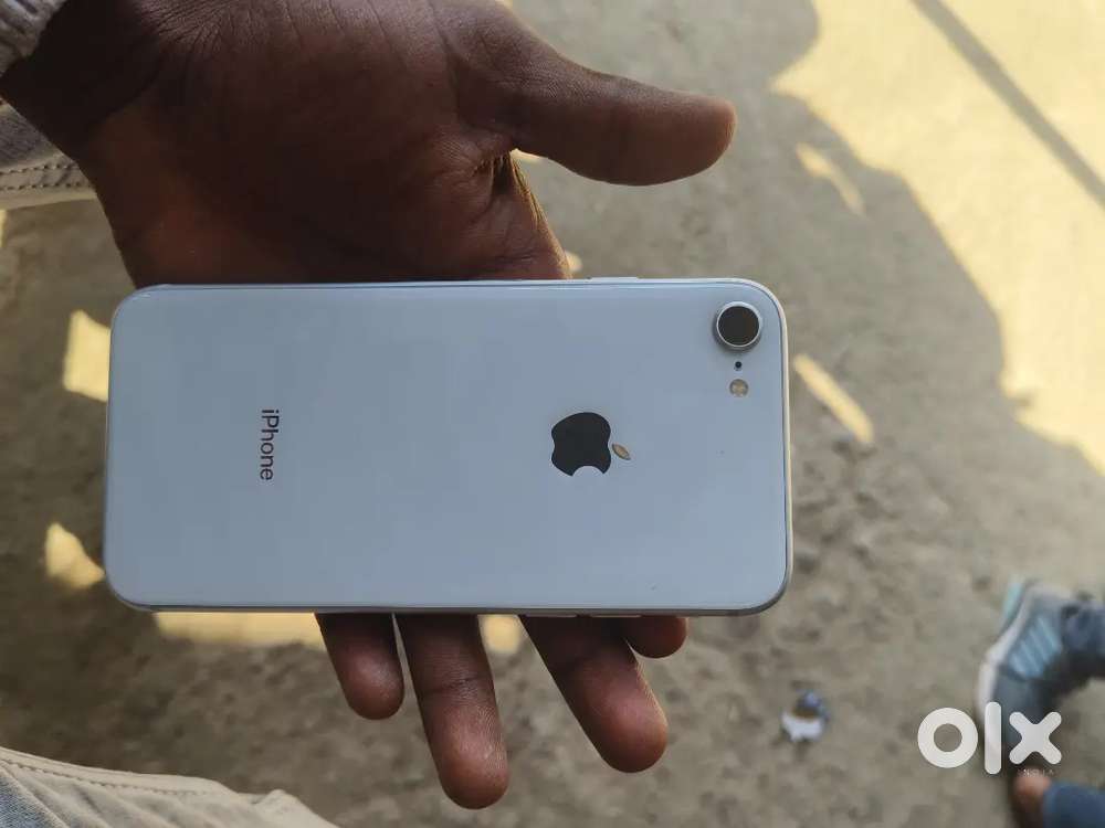 I phone ,8 64Gb
