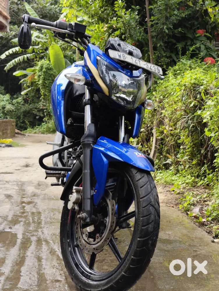 বাইক টা সেল আছে কন্ডিশন ওকে