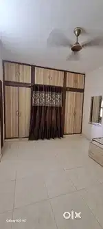 2bhk semi furnished flat for rent family and working bachelor