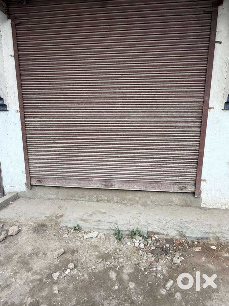 Shop on sale urgent basis