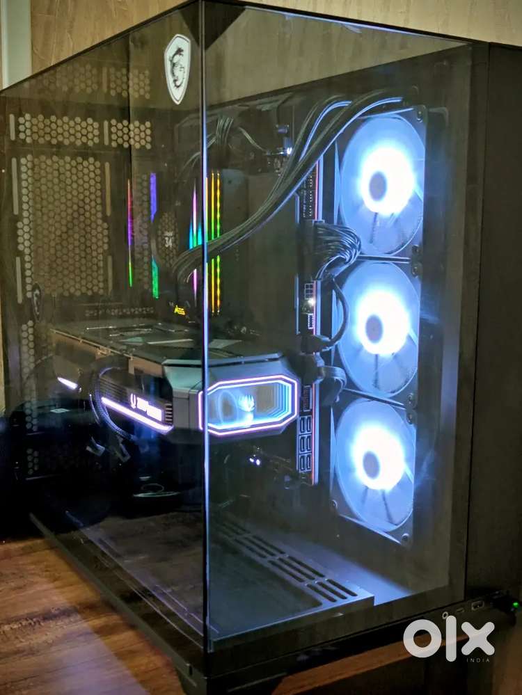 I9 14900K -  RTX 5090 [HIGH END GAMING EDITING RENDERING AI PC ]