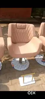 New - Designer Parlour Chair