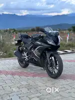 YAMAHA R15 V3