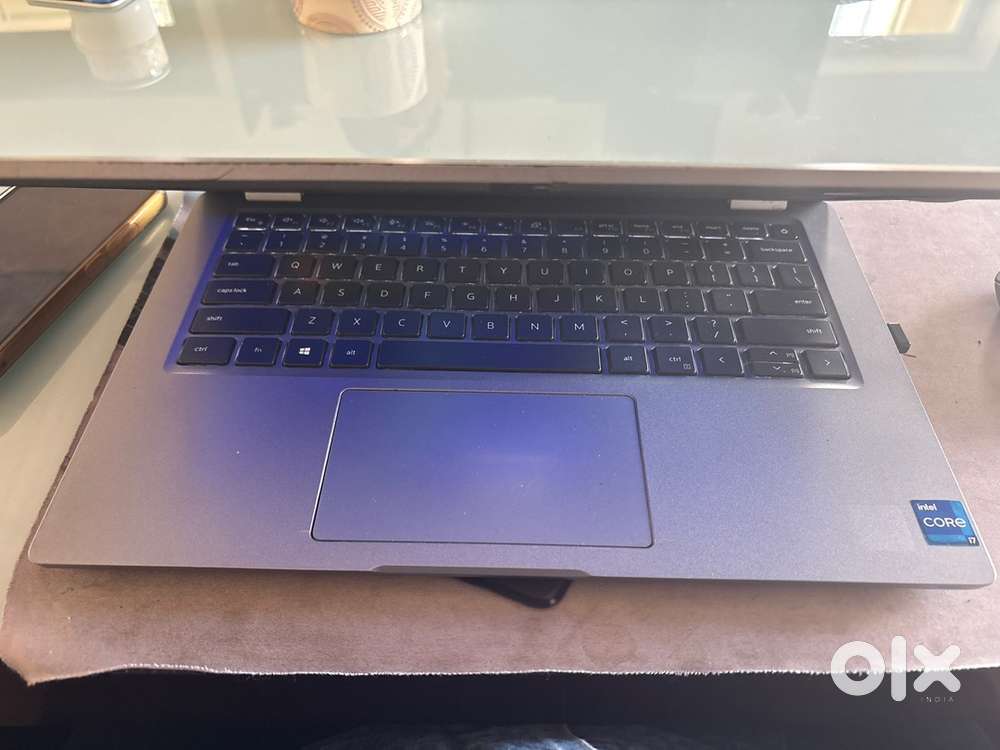 I need Travel Executive for backend male & female both can applye