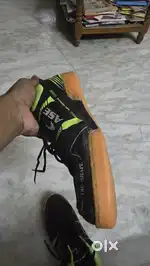Badmiton non marking shoes