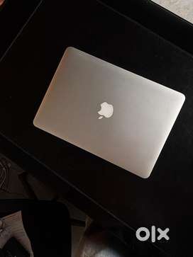 Apple Macbook Air 3 month used only