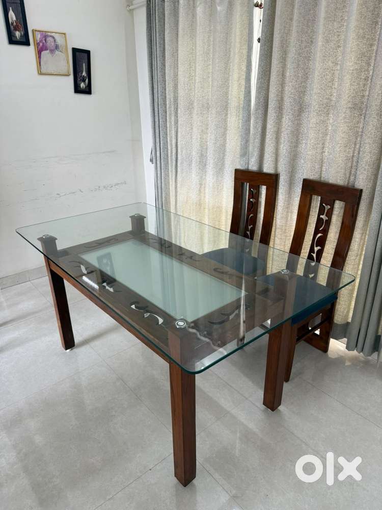 Dining table with 4 chairs