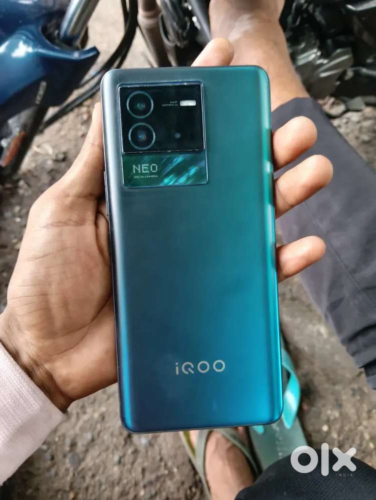 I sell my iQOO neo 6 5h