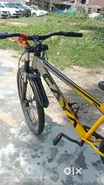 Caya bikes with powerful brake and you are feel raister