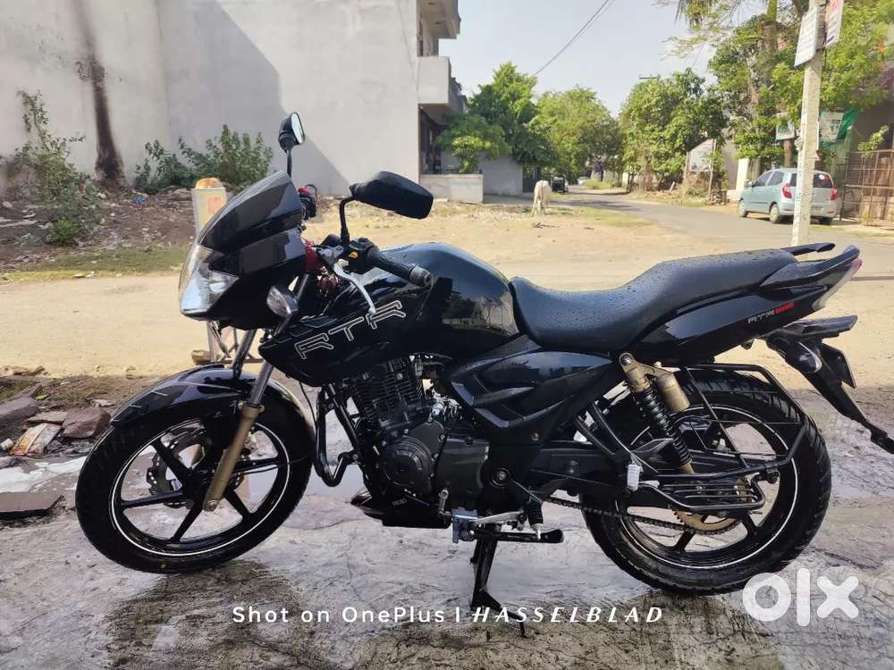Tvs Apache RTR 180cc sport bike in good condition. New tyres 1st owner