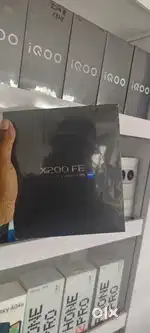 VIVO X200 FE 12/256GB SEALED BOX AVAILABLE IN LOW PRICE