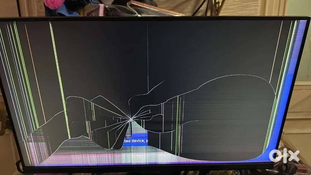 Broken panel Samsung smart 24inch monitor