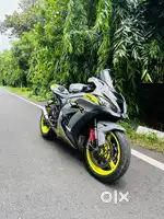 Ninja zx10r fully wrapped and modified first owner delhi regestred