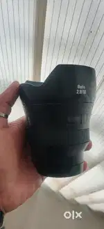 Zeiss Batis 18mm f/2.8
