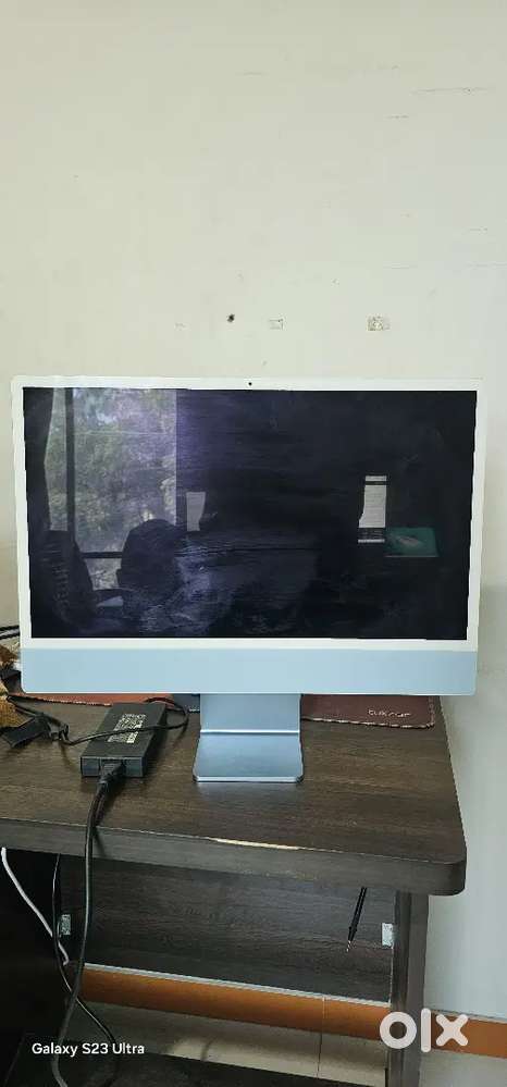 Apple imac M3 24 inch