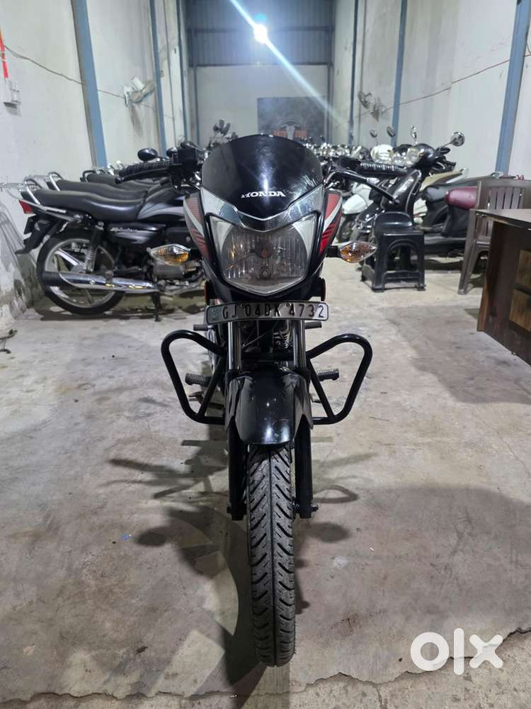 Honda CB Shine 2019 (9999 ભરીને બાકીની લોન ભાવનગરના ડોકયુમેનટ પર)