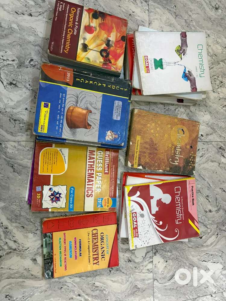 Book set(80-90 books) class 10-12, UIT, NEET