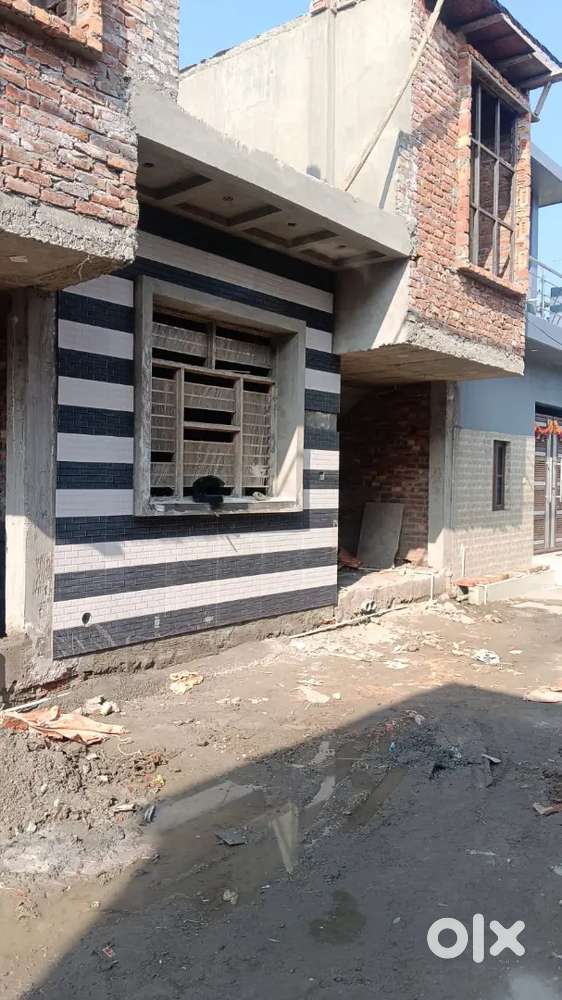 Lakshar rod Raja graden Olivia BhanuPartap school k pass 800sqft makan