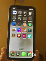 IPhone XS gold club