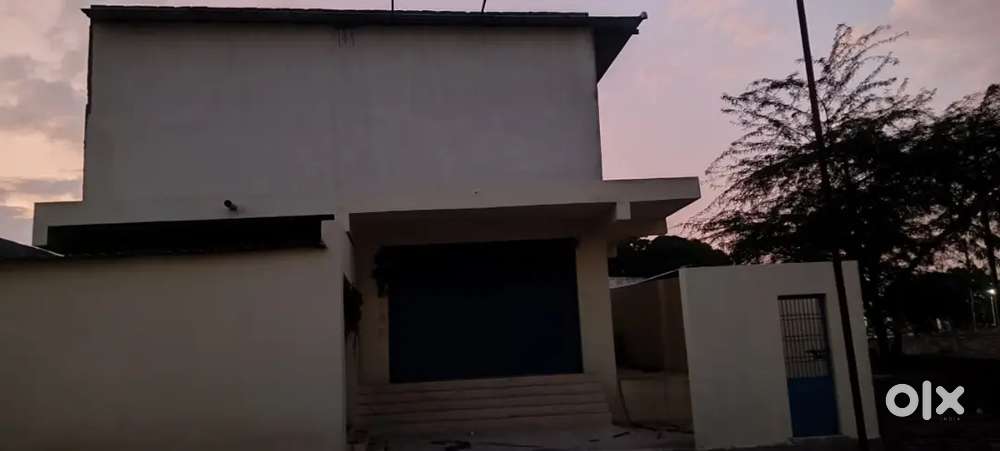 Shop 2 floor 40x80 place 30x60 bilding