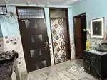 Urgently selling a 50 gaz 2BHK flat in brahampuri