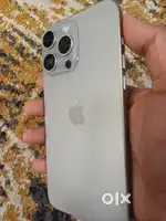 IPHONE 15 PRO MAX WE R DISTRIBUTER DELLER IN REFURBISHED IMPORTED PICE