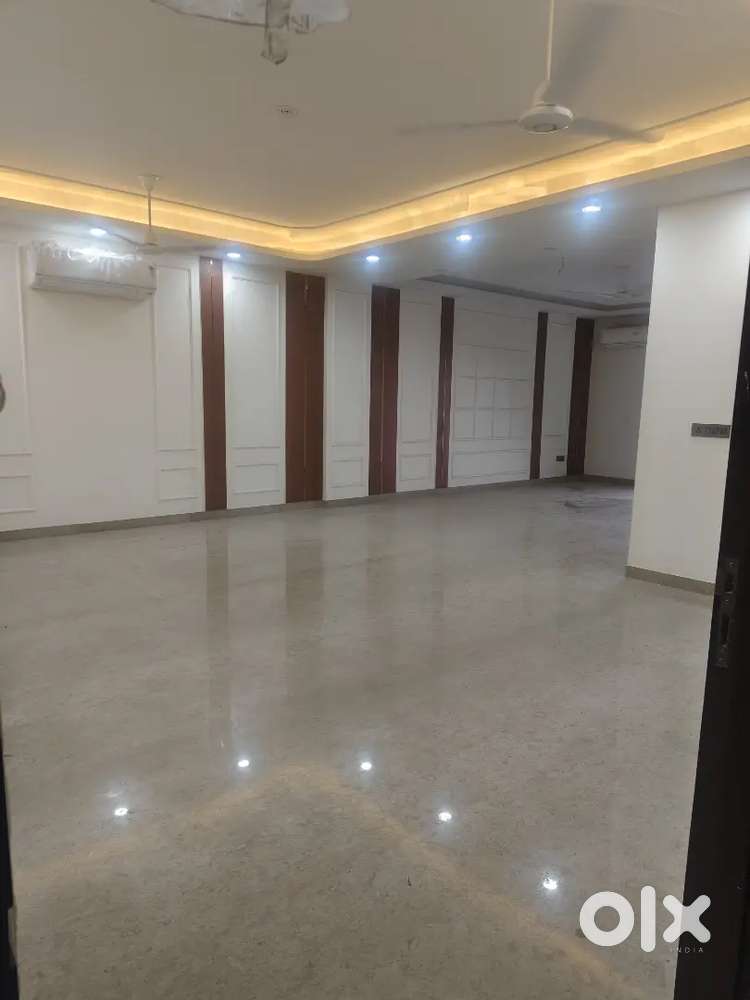 4 BHK 450 YARDS 4 WASHROOM AC FITING
LOCATION FARIDABAD