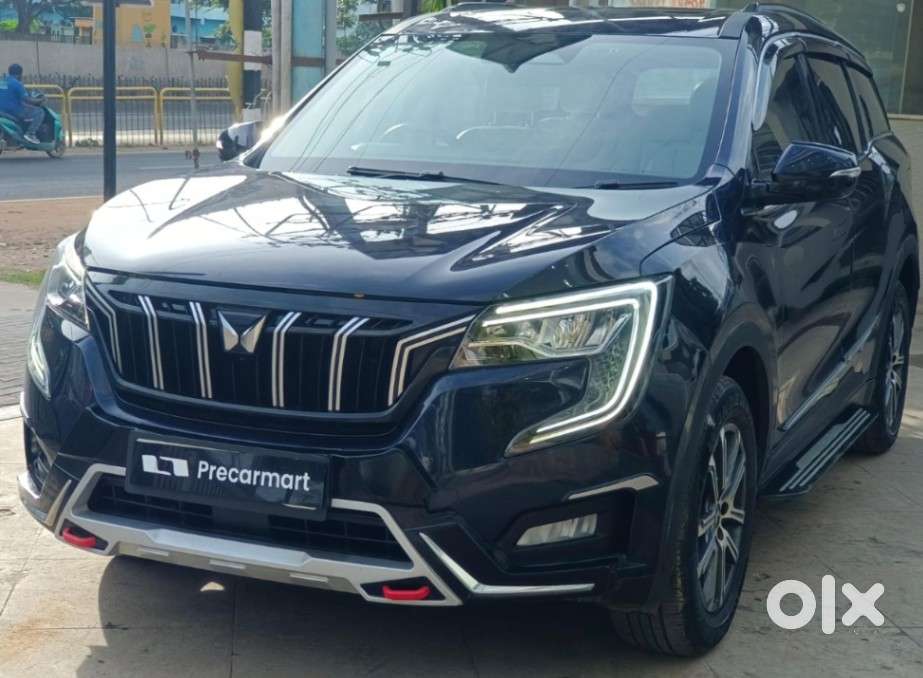 Mahindra XUV700 2.0 AX 7 Petrol MT Str, 2022, Petrol