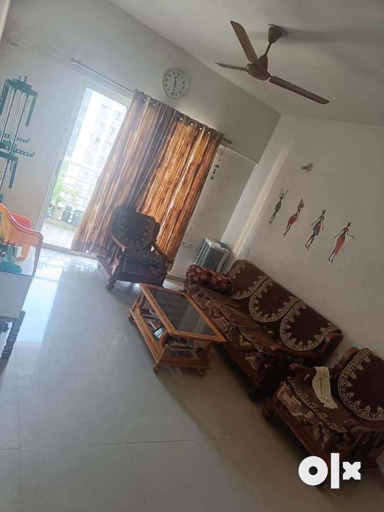 Kitchen Fix 2.5 Bhk Flat Available For Rent In Vaishnodevi