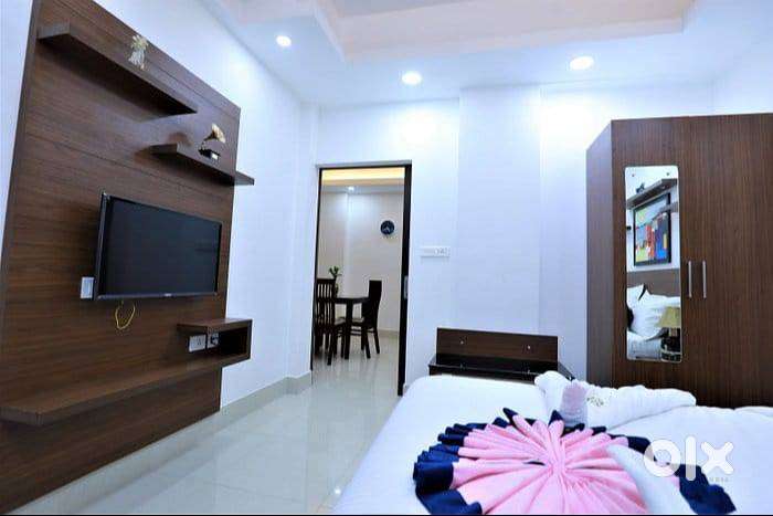 Need Service Staff For Three Star Hotel